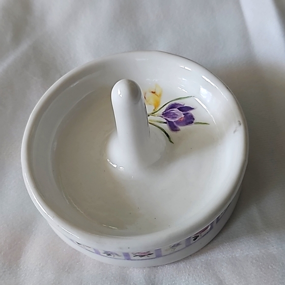 Jewelry - Jewelry Bowl